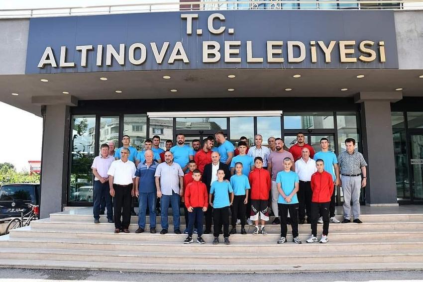 ALTINOVALI PEHLİVANLAR ZONGULDAK’TA ER MEYDANINA ÇIKTI