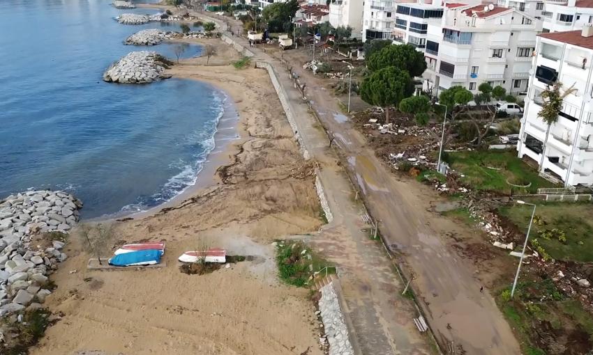 ARMUTLU BELEDİYESİ’NDEN BİSİKLET YOLU ATAĞI