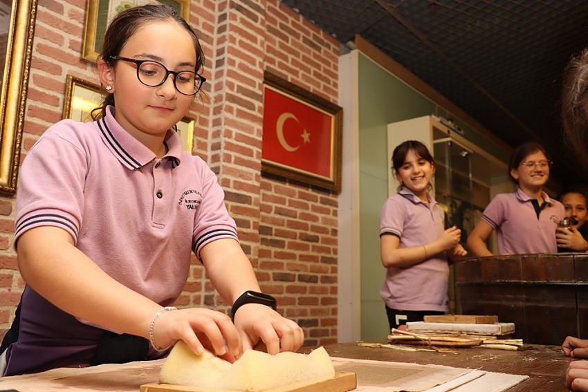 BELEDİYEDEN EĞLENCELİ AMBALAJ PROJESİ: GERİ DÖNÜŞTÜR VE OYNA