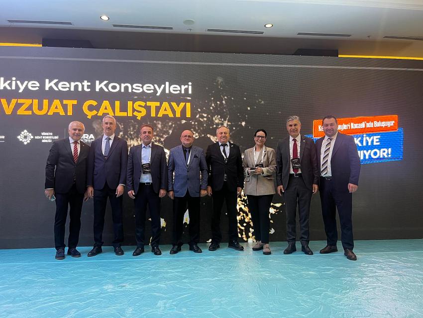 ENGİN, TÜRKİYE KENT KONSEYLERİ MEVZUAT ÇALIŞTAYI’NA KATILDI