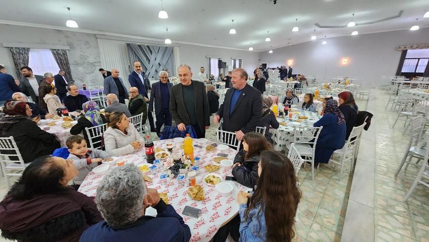 ESENKÖY BELEDİYESİ’NDEN DEPREMZEDELERE İFTAR PROGRAMI