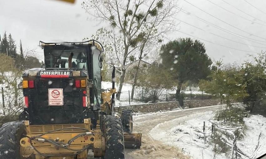 İL ÖZEL İDARESİ KAR NEDENİYLE TEYAKKUZA GEÇTİ