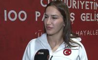 BUSE TOSUN ÇAVUŞOĞLU, YILIN EN İYİ ÇIKIŞ YAPAN KADIN GÜREŞÇİSİ SEÇİLDİ