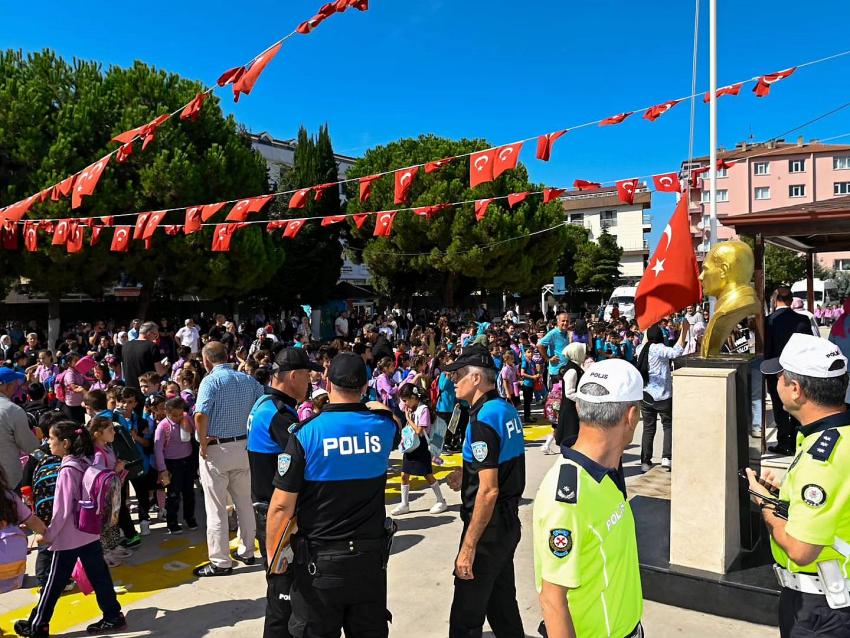 OKUL ÇEVRELERİNDE KUŞ UÇURTULMUYOR