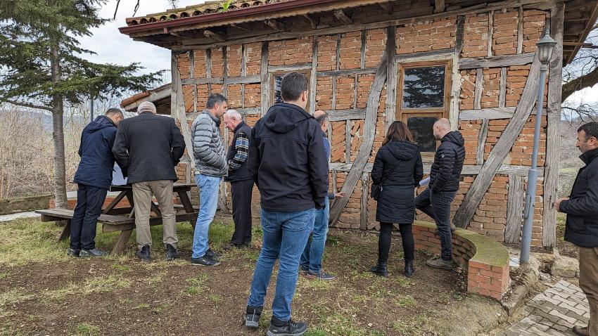 TÜRKİYE’NİN EN KÜÇÜK CAMİSİ’NDE RESTORASYON BAŞLADI