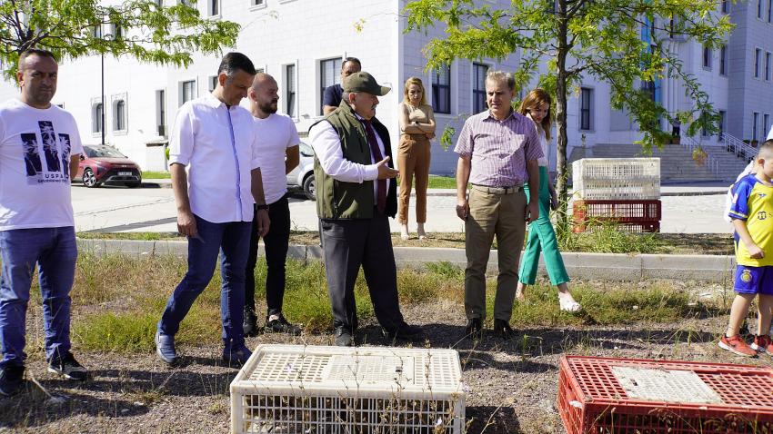 ÜNİVERSİTEDE 100 ADET SÜLÜN DOĞAYA SALINDI