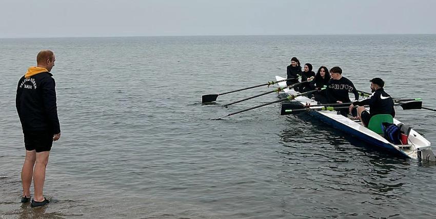 YALOVA’DA İLK KEZ KÜREK TAKIMI KURULDU