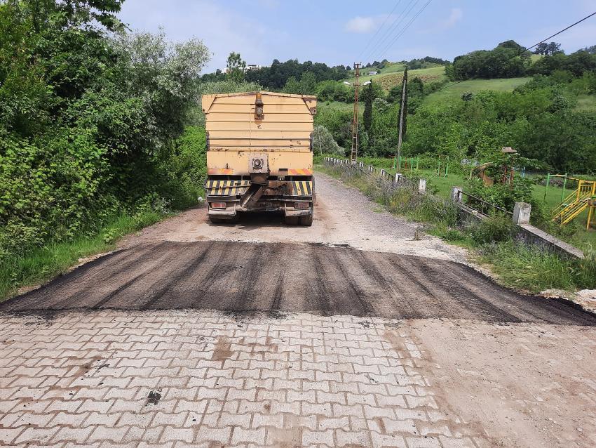 YALOVA İL ÖZEL İDARESİ’NDEN KÖY YOLLARINA BAKIM VE ONARIM